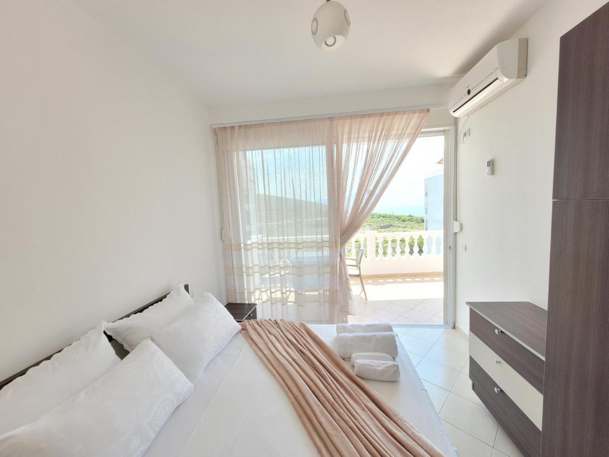 Parid Appartments Sarande Exterior photo
