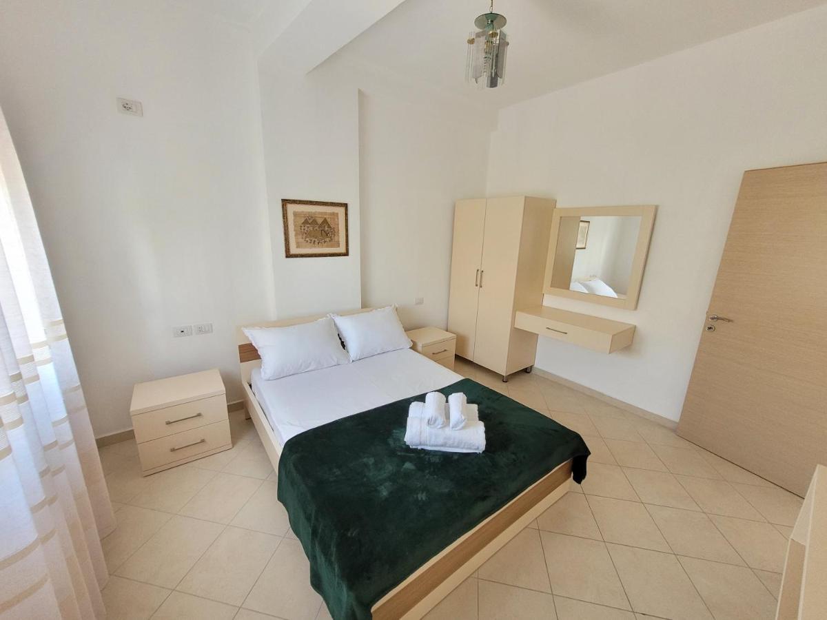 Parid Appartments Sarande Exterior photo